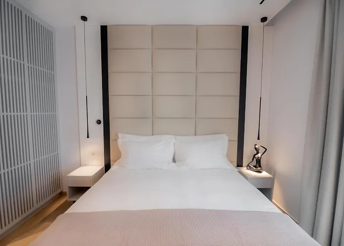 Contessa Bianca Luxury Suites