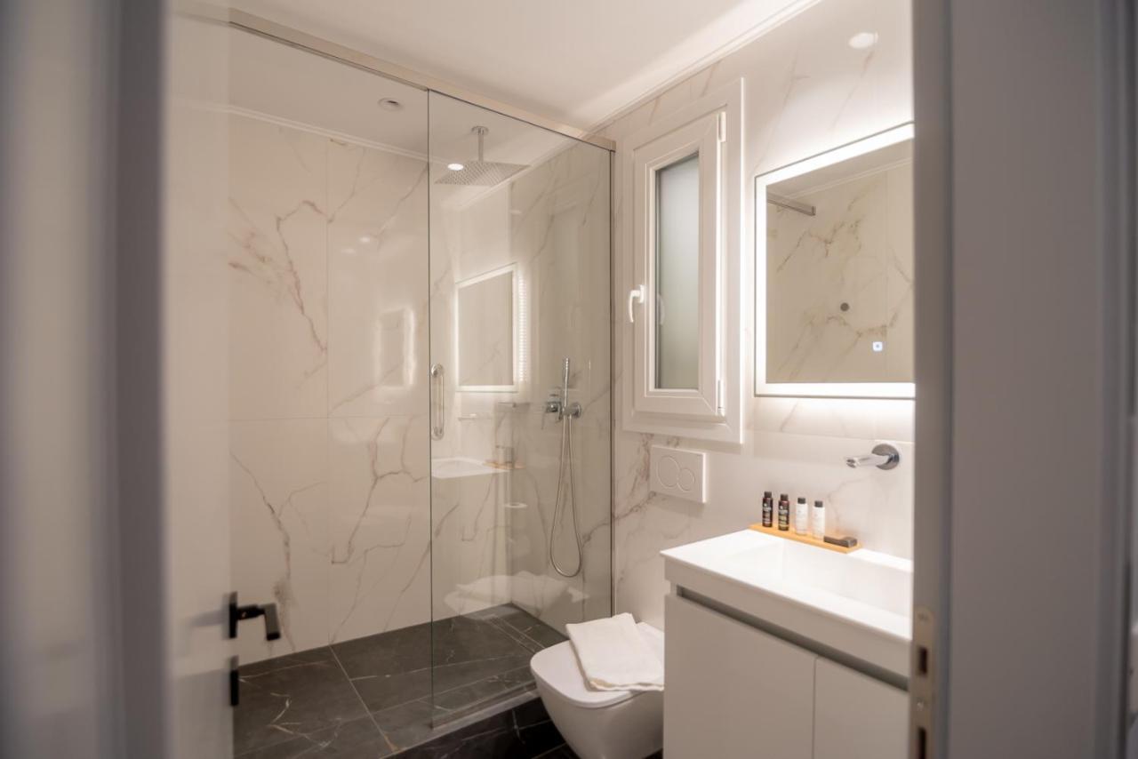 Contessa Bianca Luxury *